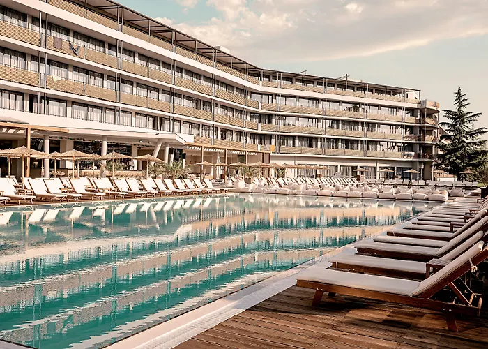 Sunny Club - Adults Only #youthfulvibes Готель Сонячний Берег