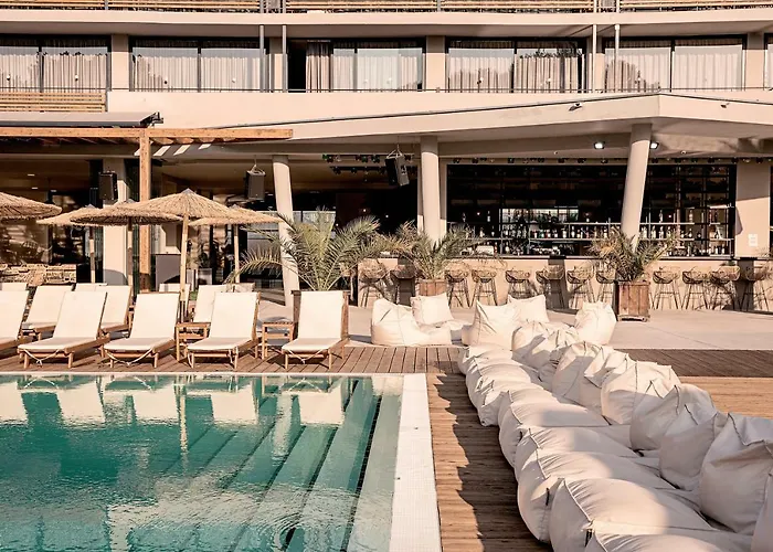 Sunny Club - Adults Only #youthfulvibes Готель 4*