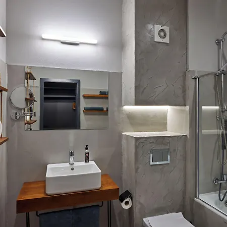 Sunny Club - Adults Only #youthfulvibes 阳光海滩