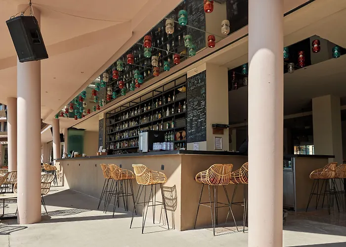 Sunny Club - Adults Only #youthfulvibes